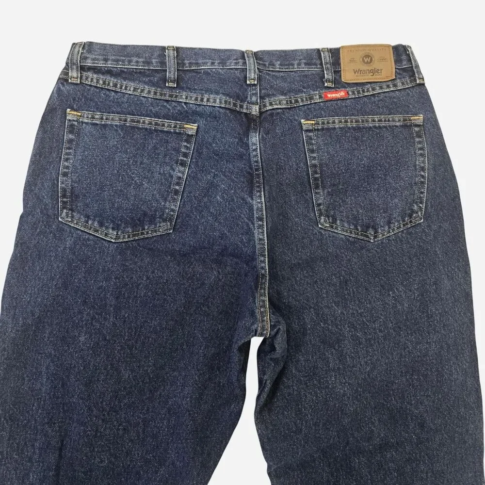Wrangler Jeans Men's Size 40x30 Dark wash denim with straight leg fit